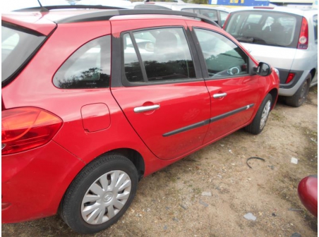 Vehicule-RENAULT-CLIO-II-PHASE-3-1-5-2009-01e7f7ca6890e05ca8b32637771b10a7a660ee1276ae253b8c1c57025b1da6f6.JPG