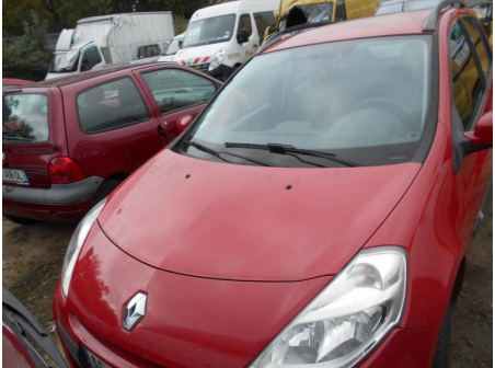 Vehicule-RENAULT-CLIO-II-PHASE-3-1-5-2009-3bf2a4c2b3c5f6aff867fea4b5f149a734c0ea8fdf915a2c855fd9676e6dbe95.JPG