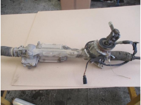 Piece-0-Cremaillere-assistee-VOLKSWAGEN-GOLF-6-1.6-TDI--16V-TURBO-65969292c994f01607fd079e7d0de595bebb061a59e2016cbc135f54d727221c_mtn.JPG