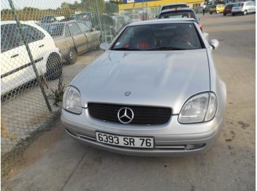 Vehicule-MERCEDES-CLASSE-SLK-(170)-CLASSE-SLK--BM-170-2-3-1999-c52d4309a9076c2a1071ffea7a0e54e76d8e3416d837874898cc519b933d87ad.JPG