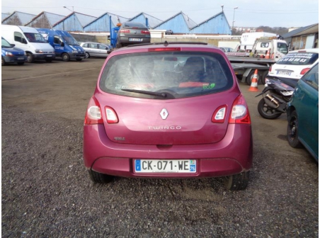 Vehicule-RENAULT-TWINGO-II-Summertime-1-1-2012-3810d2f30a1336f75b0798477c2c7a32bcf38bae394021472b84280e49a0fc96.JPG