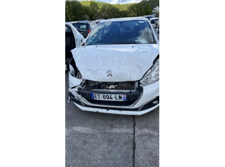 Vehicule-PEUGEOT-208-1-PHASE-2-2018-f4f2ab5d20a0b6780fec5ea4a0ee7fe2b22a3bc95b26a4710bcca6bb1005cc65.jpg