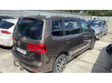 Vehicule-VOLKSWAGEN-TOURAN-2-2011-dbe667ea63227ef33dbf134b1fc15c389f5adb921fb8b78bdced1569c7832e2a_mtn.jpg