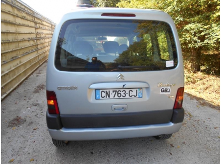 Vehicule-CITROEN-BERLINGO-PH.2-2-2004-10b3585f12ffd173b7901eceeead824ab73948af6ce1a93965c17ea2cdaf1344.JPG