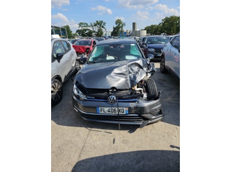 Vehicule-VOLKSWAGEN-GOLF%207%20PHASE%202-2019-97c3cc0ff2fc7e48934358654e563db93f5f7c6d811f0e0f3db6badd32672445_o.jpg