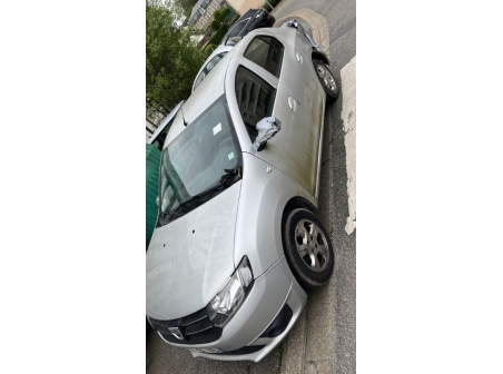 Vehicule-DACIA-LOGAN-2-PHASE-1-2013-a220835d8d49bd8ec785ac0311b0f715cbd4cab0ce66290def8f0f62224626ba.jpg