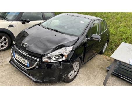 Vehicule-PEUGEOT-208%201%20PHASE%201-2012-3fbce7960193ce093a1106d0a58efa4e31df9235234806fffa068f3049879f26_o.jpg