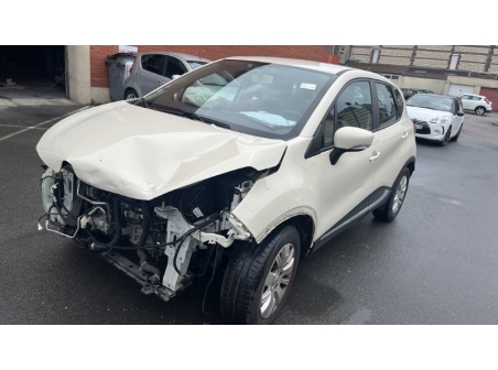 Vehicule-RENAULT-CAPTUR%201%20PHASE%201-2014-4a073ee38dce4d714fc43cff027a657b767910ad759cb4d771eaec7dffb144a4_o.jpg