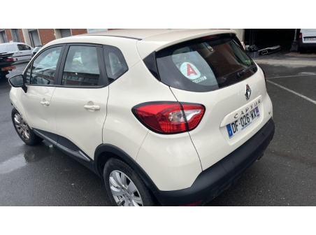 Vehicule-RENAULT-CAPTUR%201%20PHASE%201-2014-fbcd873e7e24d35642eaecfb842b9c9c3c5478d5f3bc0820e582e74b4f8de30c_o.jpg