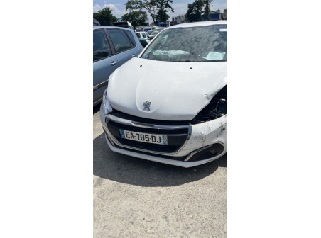 Vehicule-PEUGEOT-208%201%20PHASE%202-2016-40953263af0161199818b0fc5e3e1e9e2bbbc0f4d8eb95d80ba3468781c84a2b_o.jpg