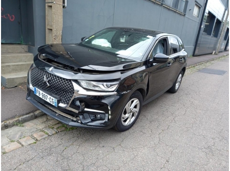 Vehicule-DS-DS7-CROSSBACK-2018-3dcb22f81fb485c508455859bb06109d6a69141d7e12b0f2478775c827791a60.jpg