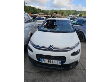 Vehicule-CITROEN-C3%203%20PHASE%201-2019-c0507ecb37272914951fc23ed03af9dcdf691413d10dfa335dd4df63371fb75a_m.jpg