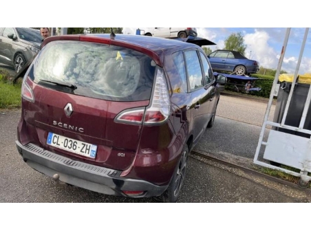 Vehicule-RENAULT-SCENIC-3-PHASE-2-2012-468d79b285cbc645e8949f6cea89232eb8c9c325482445170994fbb25238c29e_mtn.jpg