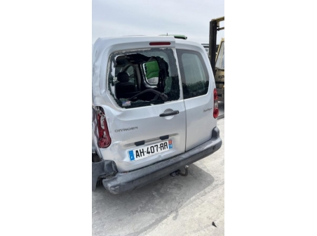 Vehicule-CITROEN-BERLINGO%202%20PHASE%201-2009-8cc1c9563e2a84b60a8736e3754565721004bc482c37b2323f25d778ca8d2e32_m.jpg