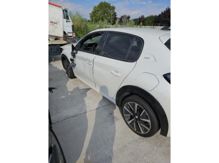 Vehicule-PEUGEOT-208%202-2022-57b80902c9e60b9dc26b183fae7549c4850463d74af1516b38ad71cbf04a7114_m.jpg