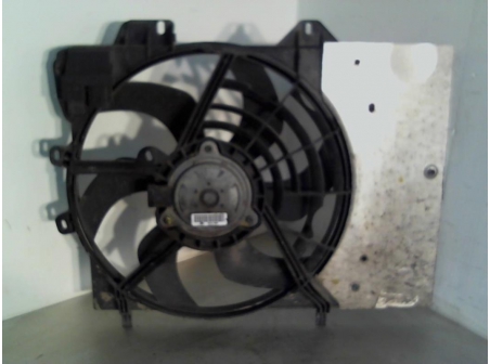 Piece-Moto-ventilateur-radiateur-CITROEN-C3-2009-Diesel-46bd8b590dc532880bf8c9655da27bf93523ba97040c1a805d38d5764829bf39.jpg