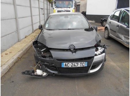 Vehicule-RENAULT-MEGANE-III-COUPE-PHASE-1-1-5-2009-b807d12750ed2f0fe36013169481af5333697cf8dd917e34d908e6d8f45cad5f.JPG