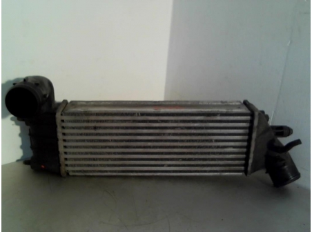 Piece-Echangeur-air-(Intercooler)-PEUGEOT-807-PHASE-1-Diesel-36a56e4cf09b0b3951dba6efb32cf7cd446de43785c37a089060c5c184552149.jpg