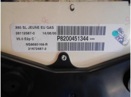 Piece-Compteur-RENAULT-CLIO-II-PHASE-3-Diesel-33869e0507223a71054c01239bb6357117042d24e7b3b0a242128cd3efcd8df3.JPG