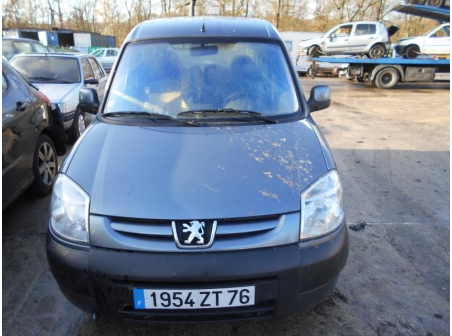 Vehicule-PEUGEOT-PARTNER-PH.2-1-6-2007-3024525e516f99ac85b4af4b291768e967f34c36be002e91e5ccc1159f32ff9e.JPG