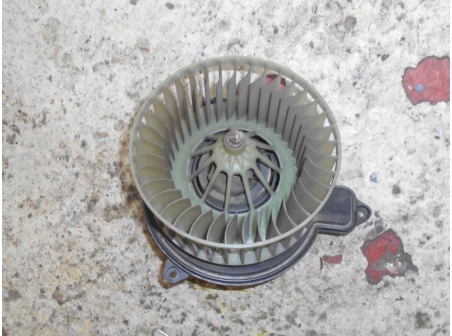 Piece-Ventilateur-chauffage-PEUGEOT-306-3-ET-5-PORTES-Diesel-c204b42cca2b34609442d82d5e646eaa9b184657df54829da78bc48c6451a26f.JPG