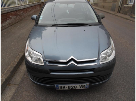 Vehicule-CITROEN-C4-1-6-2006-dc672da608761f471229ba819ee0022daefbf92257f798484230c9827a706e5a.JPG