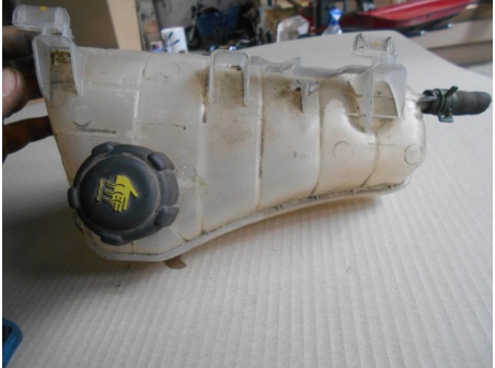 Piece-Vase-dexpansion-RENAULT-KANGOO-EXPRESS-PHASE-2-Diesel-308b1762d291c2ba774e0f6eeefccf3d3a229cbbcf02a1d65d2c05aa6a43192a.JPG