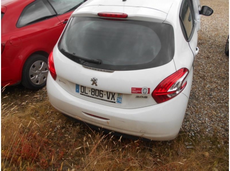 Vehicule-PEUGEOT-208-Access-1-4-2014-dc422d4b3348c724e9c95d2c531c391abca111eeda48e973cfcdecd8da772a69.JPG