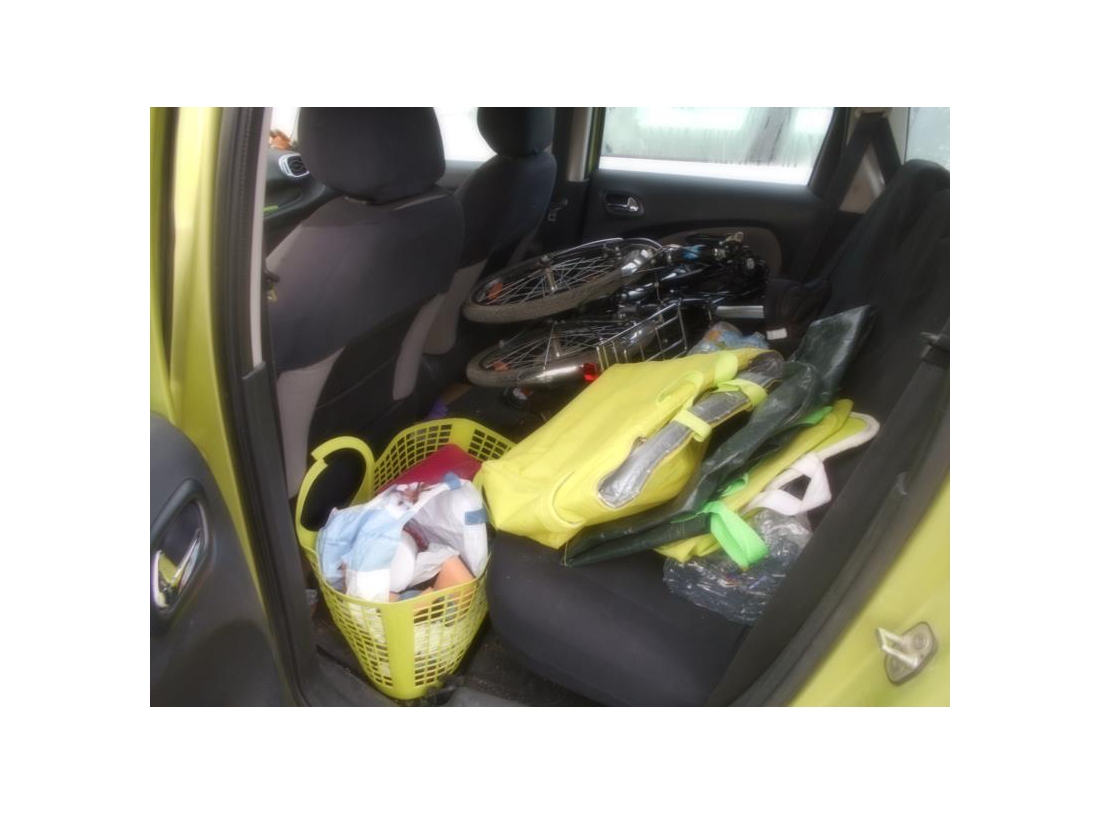 PARE-BRISE CITROEN C3 PICASSO 2009-2012 AVANT / VERT / AVEC BASE MIROIR /  AVEC CAPTEUR / JOINTS PRÉMONTÉS