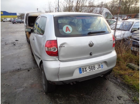 Vehicule-VOLKSWAGEN-FOX-.-1-4-2006-9b74eed65a8ea50bbc0e91bcc319a571d5e283f45ac42d10382bdd05415d4ff2.JPG