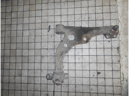 Piece-Triangle-avant-droit-PEUGEOT-BOXER-FOURGON-TOLE-Diesel-b01acb5ffbd0cdc657aa5e5f397d2ad9930dd380c6d3f5ae925b73bd6fdcc74d.JPG