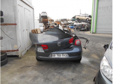 Vehicule-VOLKSWAGEN-EOS-PHASE-1-2-2007-a66c21c0a09a18d923151bd5ff6be80d7ca40b9a1578ee5de3a61bcad09da1dc.JPG